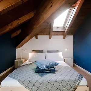 https://modern-luxury-attic-bymyhomeincomo.it-lombardy.com
