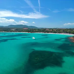 https://baia-dorata-beach-apartment.in-sardinia.net